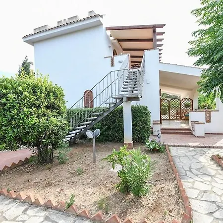 Apartment 2-casa Sul Mare Con Piscina Vicino Cefalu Campofelice Di Roccella